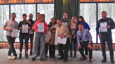 Trabajadores municipales recibieron el certificado de idioma con acreditación internacional