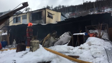 Dos viviendas se incendiaron en el Barrio Escondido