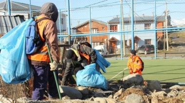 El Municipio continúa con las tareas de limpieza y recolección de residuos voluminosos