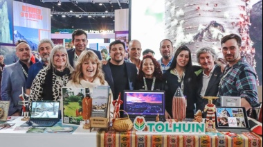 Inició la Feria Internacional de Turismo con delegación de Tolhuin presente