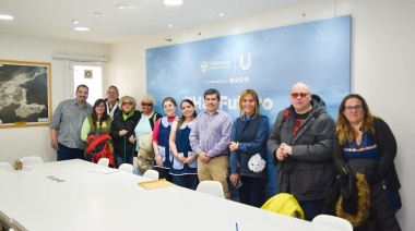 La Municipalidad recibió a autoridades y alumnos de la Escuela Especial Kayú Chenén