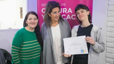 La Municipalidad hizo entrega de certificados del Taller de Lengua de Señas Argentinas