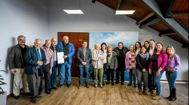 La sociedad italiana recibió el título de propiedad del terreno de su sede