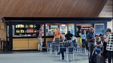 Una mujer denunció que no le permitieron amamantar a su bebé en el Aeropuerto de Ushuaia