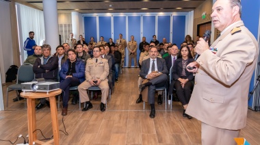 Prefectura: Amplia participación en la jornada sobre “Control y vigilancia de los espacios marítimos nacionales”