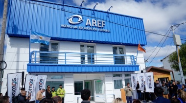 Melella inauguró la renovada sede de AREF en Río Grande