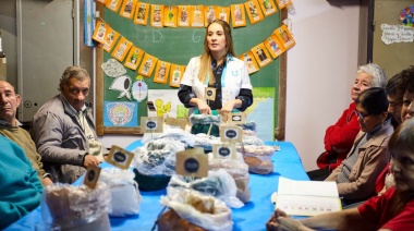 El Municipio brindó un taller de alimentación saludable a jovenes y adultos de la escuela "Yeján Akainix"