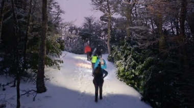 El IMD organizó una caminata nocturna junto a vecinos