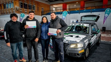 El IMD reconoció a pilotos que correrán el Gran Premio de la Hermandad