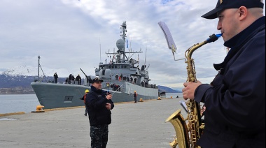 Arribaron a Ushuaia las unidades de la Armada Argentina que participaron del ejercicio combinado Fraterno XXXVII