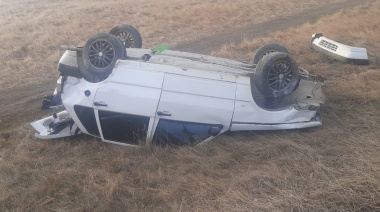 Un auto volcó en Ushuaia y las víctimas se retiraron del lugar