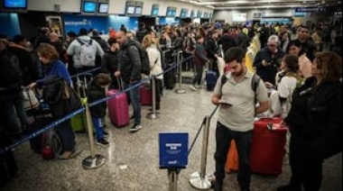 El paro de pilotos y tripulantes afectará este viernes a más de 300 vuelos y 37 mil pasajeros