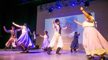 La Municipalidad acompañó el 2° Encuentro de Danzas Folclóricas Argentinas