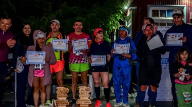 La Municipalidad acompañó la realización de la maraton nocturna "JCA Noticias"