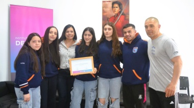 El IMD de Ushuaia recibió a las campeonas nacionales Sub 14 de hockey pista