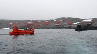 Finalizó el reabastecimiento en la Base Esperanza