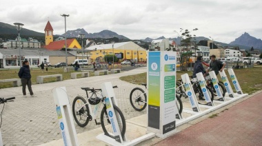 Ya están en marcha las tres primeras estaciones de bicicletas eléctricas en Ushuaia