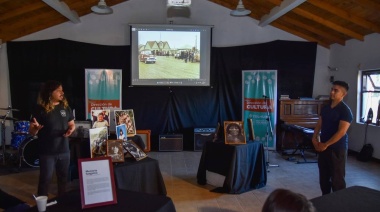 Charla sobre la historia fueguina a través del arte y la fotografía