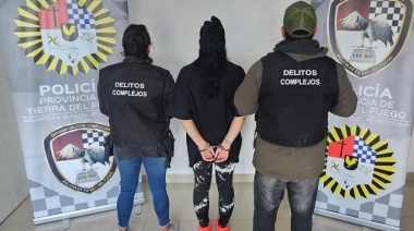 Detuvieron a dos hombres y una mujer por el ataque con bombas molotov