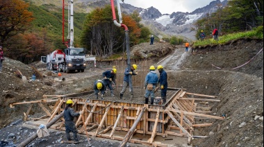 Comenzó la obra de hormigonado para la instalación del medio de elevación en el Glaciar Martial