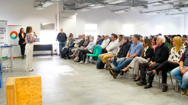 Amplia participación en el seminario provincial de sistemas constructivos con madera