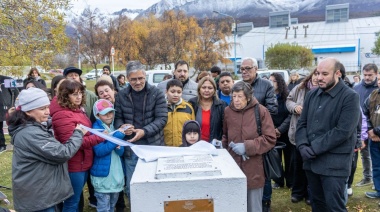Homenaje a los trabajadores de prensa fallecidos en Ushuaia
