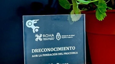 El Subsecretario de Salud del municipio recibió un reconocimiento