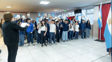 Estudiantes fueguinos prometieron lealtad a la Constitución Nacional