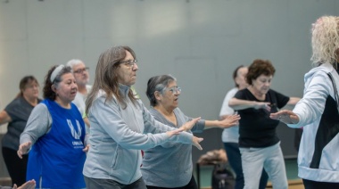 Adultos mayores comenzaron con las clases de actividad física