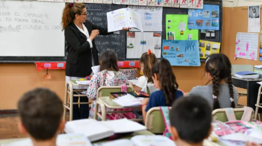 El Ministerio de Educación impulsa trayectos formativo para la comunidad docente