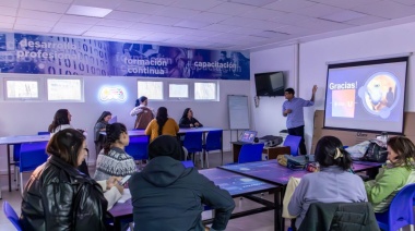 Se realizó una capacitación en inteligencia artificial para emprendedores