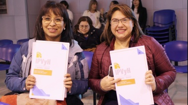 El IPVyH formalizó la entrega de 28 terrenos a personal de salud, educación y seguridad