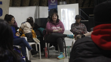 Cultura municipal llevó adelante la proyección de "Adolescencias" en la Casa de las Juventudes