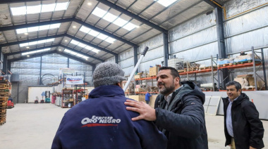 El intendente Vuoto recorrió las nuevas instalaciones de la empresa Oro Negro