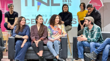 El Municipio y el Teatro Nacional Cervantes lanzaron la obra teatral "La Espuma del Mar"