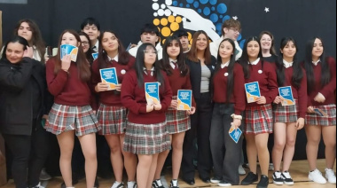 Estudiantes fueguinos juraron respetar la Constitución