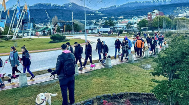 Se realizó "La Caninata”  por el Día del Perro y del Bombero Voluntario
