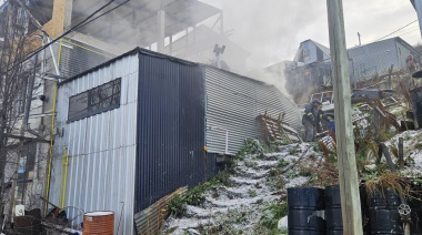 Los Bomberos controlaron un incendio en el Barrio Escondido