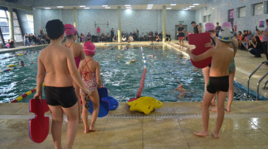 Se realizó el primer encuentro de la Escuela municipal de natación de Ushuaia