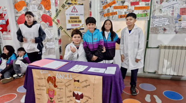 “Aprendo en mi barrio” participa por primera vez en la Feria de arte, ciencia y tecnología