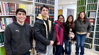 La Biblioteca del Poder Judicial recibió a estudiantes de la UNTDF en una visita académica