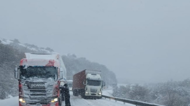 Alerta amarilla vigente por nevadas en zona alta