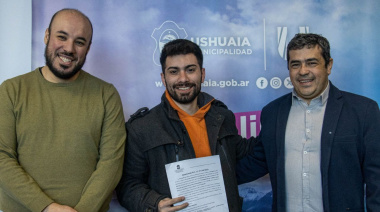 El Municipio entregó diez habilitaciones comerciales a unidades gastronómicas móviles
