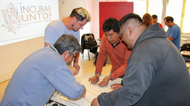 Programa de formación y financiamiento para jóvenes fueguinos emprendedores