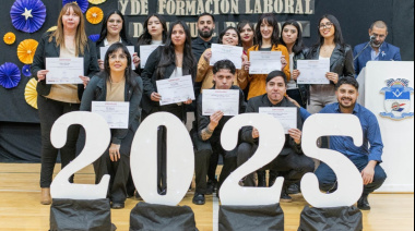 Entregaron certificados a más de 300 egresados del Centro de Formación Laboral