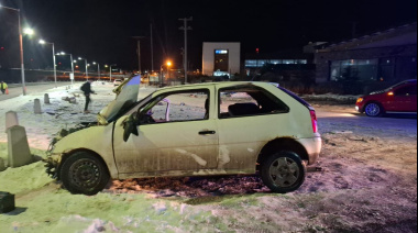 Accidente en la madrugada: efectivo de la Armada protagoniza siniestro vial en Ushuaia