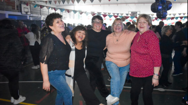 Con gran participación se realizó en Río Grande la matiné +60