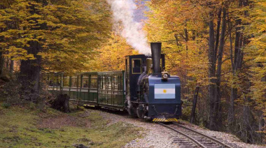 Importante donación de Tren del Fin del Mundo al CAAD