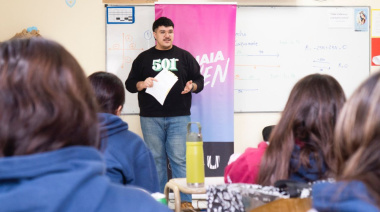 El "Ushuaia Jóven" visitó diversos colegios secundarios de la ciudad
