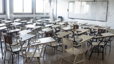 Docentes: descontarán las horas o días no trabajados por desobligaciones